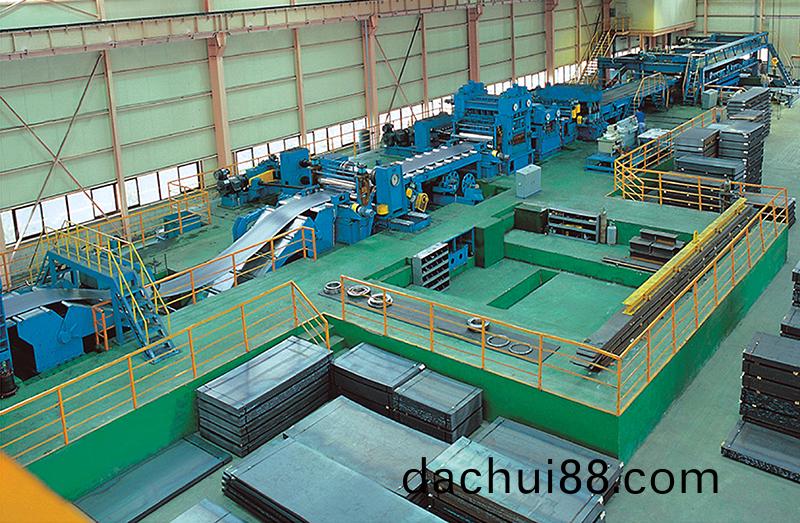 1.係列大型數控中(zhong)厚闆料開捲矯平剪切生産線(xian).jpg 1.係列大型數控中厚闆料(liao)開捲矯平剪切生(sheng)産線.jpg